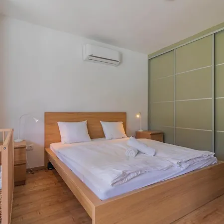 Family Friendly In W Pool & Ac By Nw Fonyód