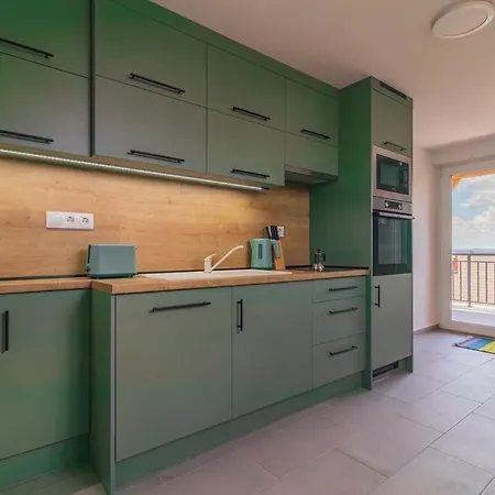 Apartman Family Friendly In W Pool&ac By Nw Fonyód
