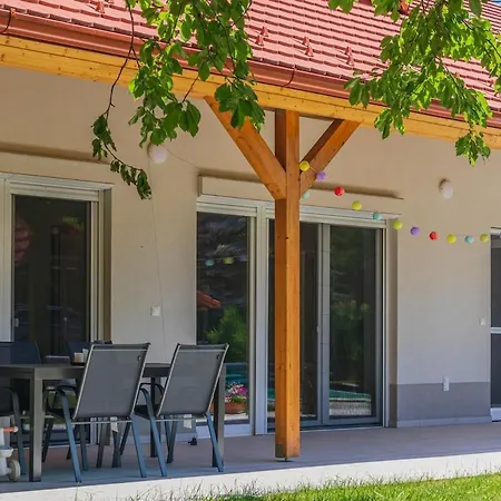 Family Friendly In W Pool&ac By Nw Apartman *
