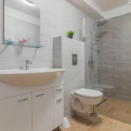 Family Friendly In W Pool&ac By Nw Fonyód