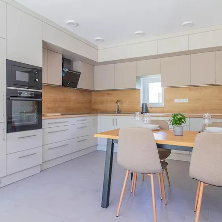Appartamento Family Friendly In W Pool & Ac By Nw *