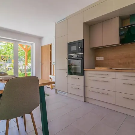 Family Friendly In W Pool & Ac By Nw Lejlighed *